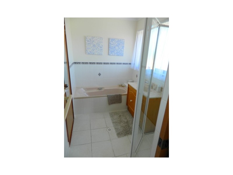 2 the mall, Culburra Beach NSW 2540