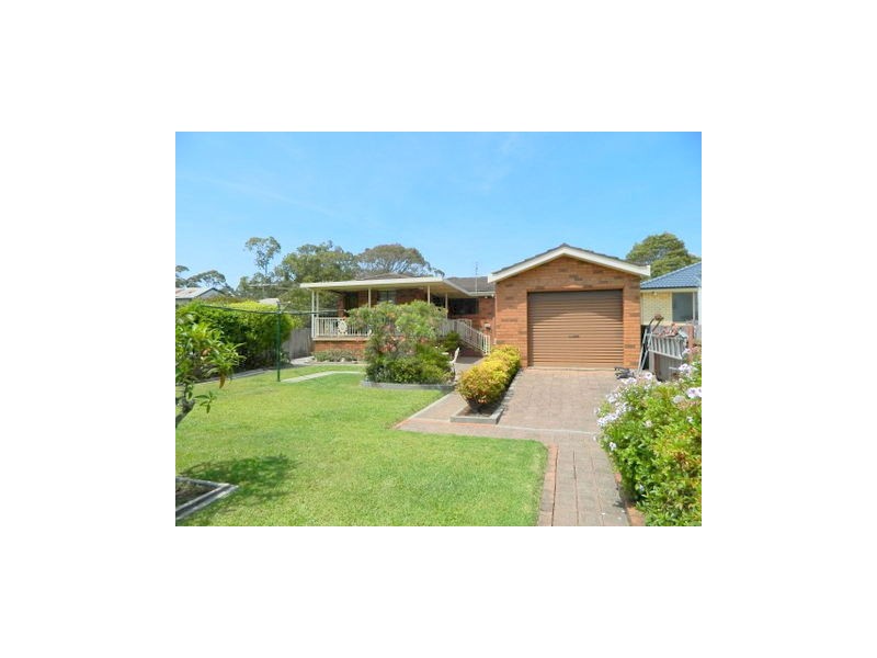 24 carlton crescent, Culburra Beach NSW 2540
