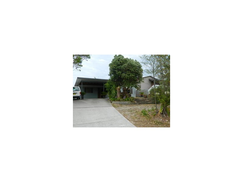 12 The Strand, Culburra Beach NSW 2540