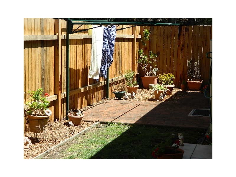 2/11 the lake circuit, Culburra Beach NSW 2540