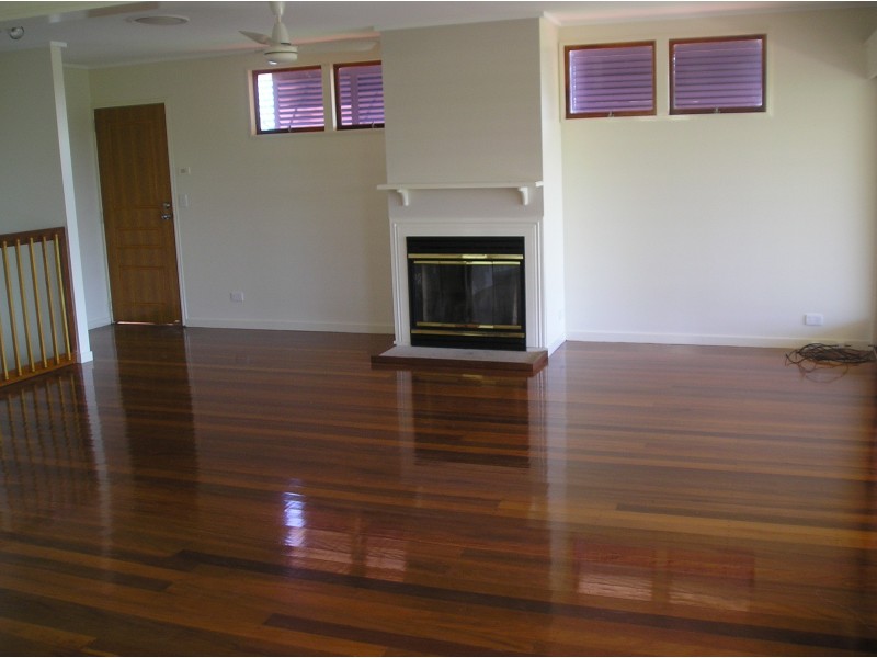 Holland Park West QLD 4121