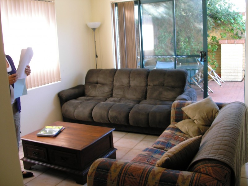 1/37 harris, Bicton WA 6157
