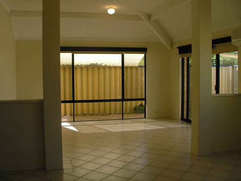 46 Klem Ave, Redcliffe WA 6104