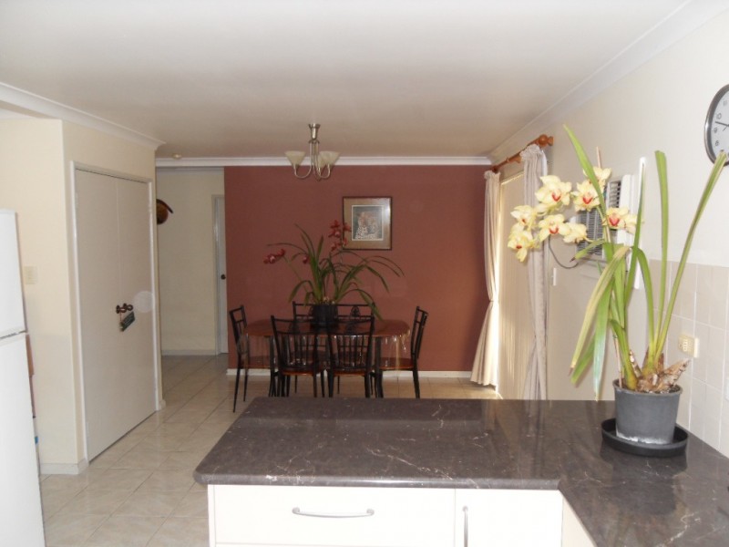 2/103 Epsom Ave, Redcliffe WA 6104