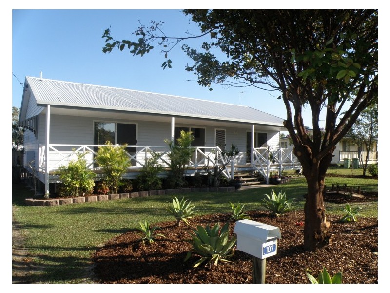 107 GOLDEN HIND AVENUE, Cooloola Cove QLD 4580