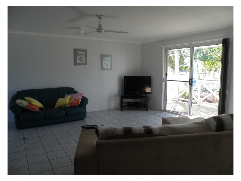 107 GOLDEN HIND AVENUE, Cooloola Cove QLD 4580