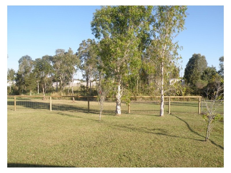 107 GOLDEN HIND AVENUE, Cooloola Cove QLD 4580