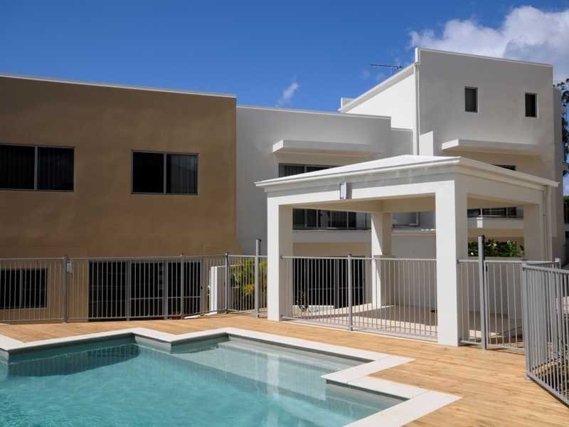 Varsity Lakes QLD 4227