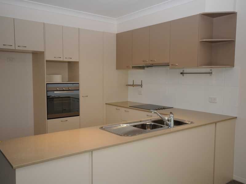 Varsity Lakes QLD 4227