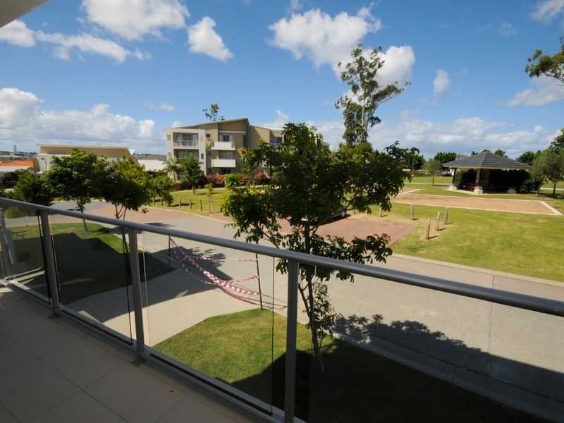 Varsity Lakes QLD 4227