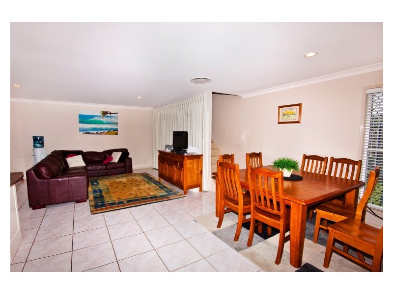 26 Westlake Court, Helensvale QLD 4212