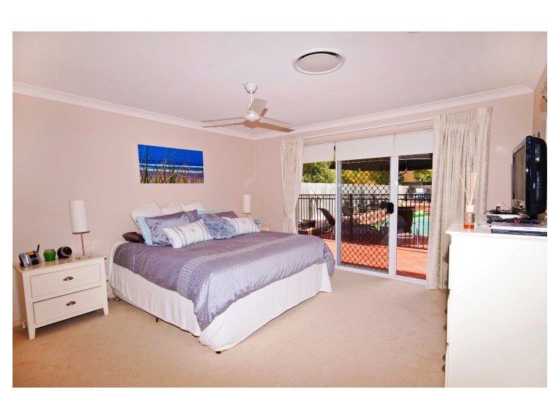 26 Westlake Court, Helensvale QLD 4212