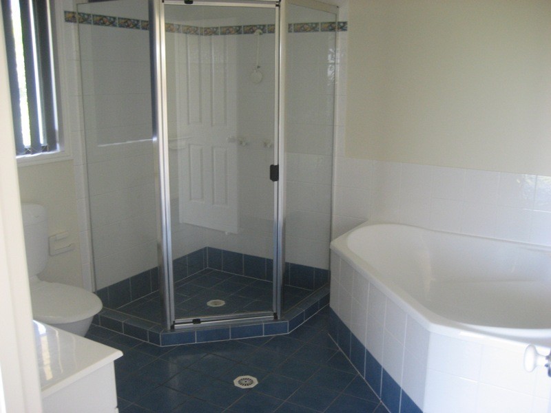 Pacific Pines QLD 4211