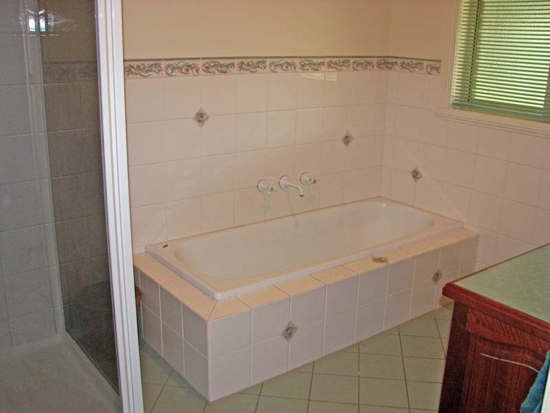 6 Fell Court, Kyabram VIC 3620