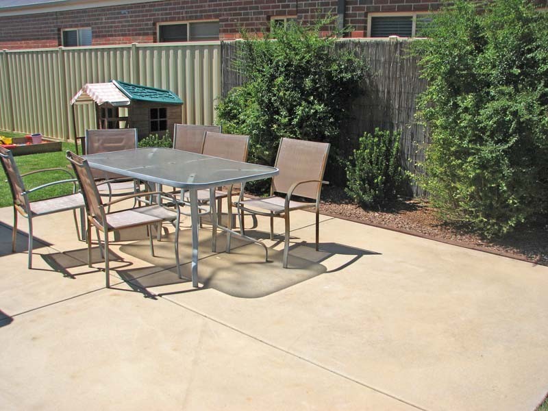 37 Tehan Avenue, Kyabram VIC 3620