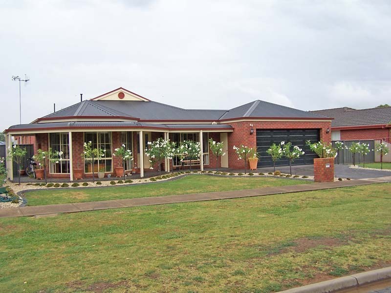 31 Railway Avenue, Stanhope VIC 3623
