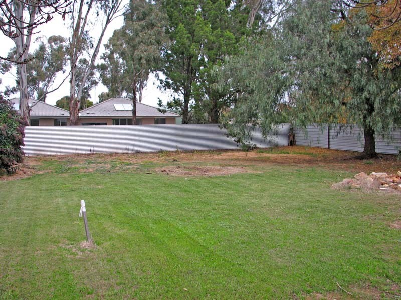Lot 2/96 Fischer Street, Kyabram VIC 3620