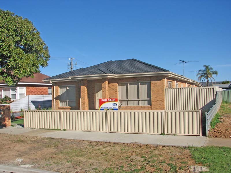 1 & 2/14 Mitchell Street, Kyabram VIC 3620