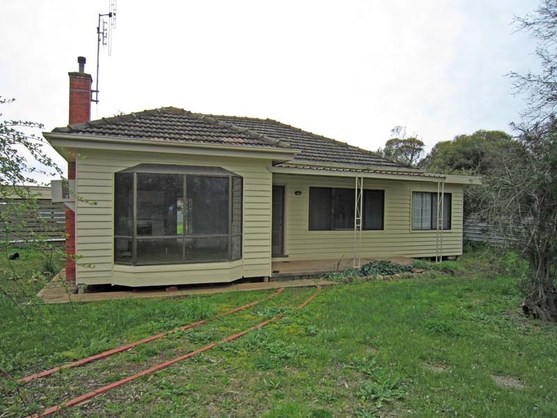 74 Gray Road, Kyabram VIC 3620