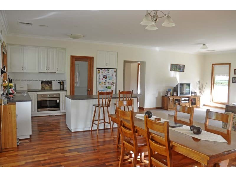 23 Amarco Lane, Kyabram VIC 3620