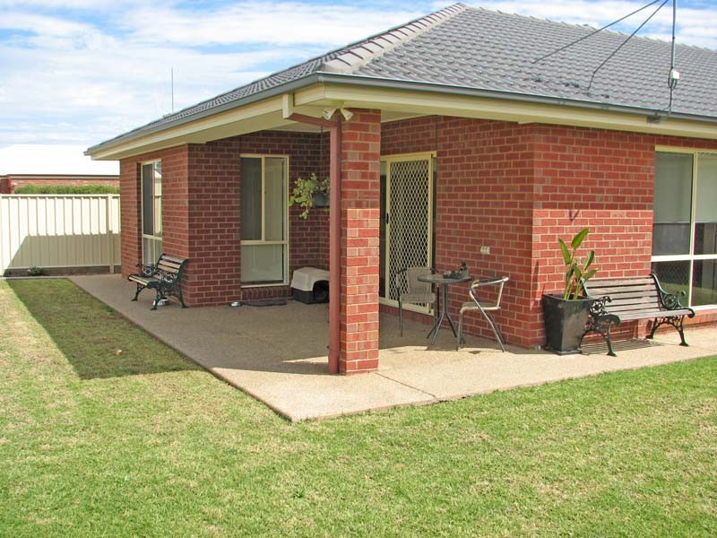 76 Goegan Drive, Kyabram VIC 3620