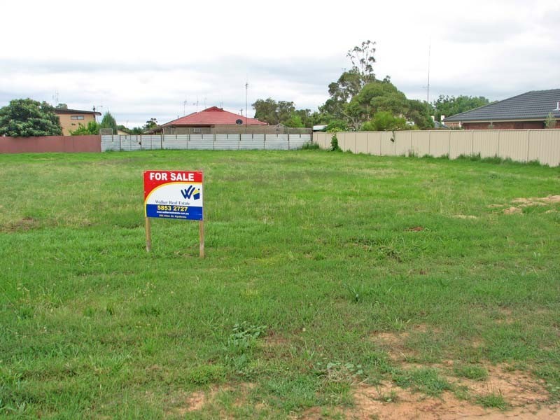 22 Munro Crescent, Kyabram VIC 3620