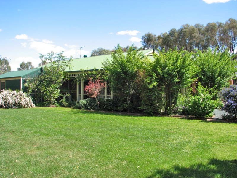 11 Aldersyde Drive, Kyabram VIC 3620