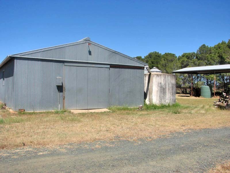 1566 McEwen Road, Kyabram VIC 3620