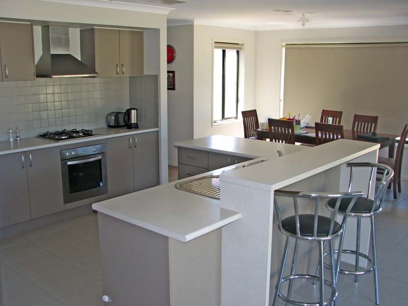 37 Tehan Avenue, Kyabram VIC 3620