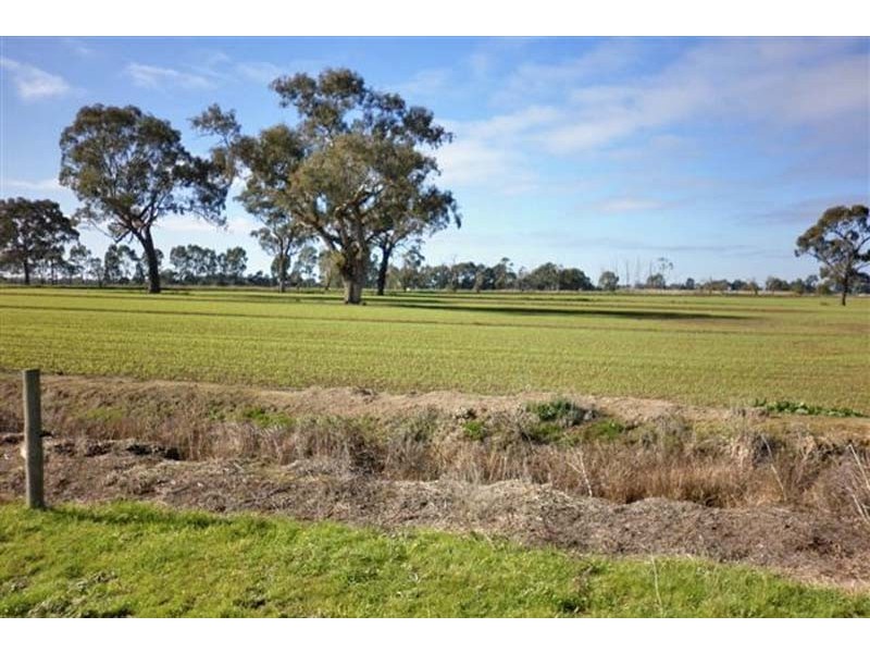 2335 Lilford Road, Kyabram VIC 3620