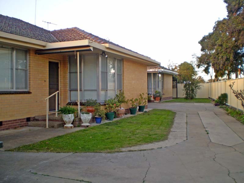 2/15 Richards Street, Kyabram VIC 3620
