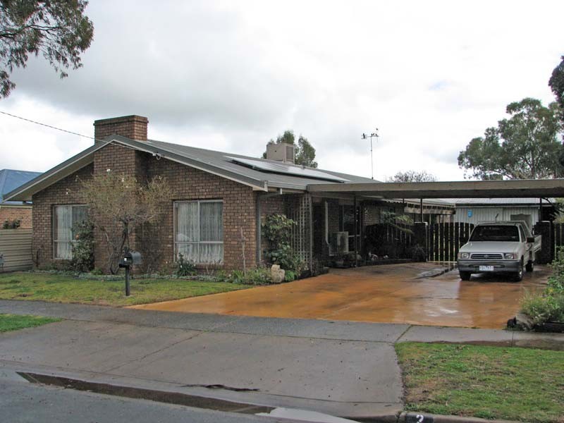 2 Lancaster Street, Kyabram VIC 3620
