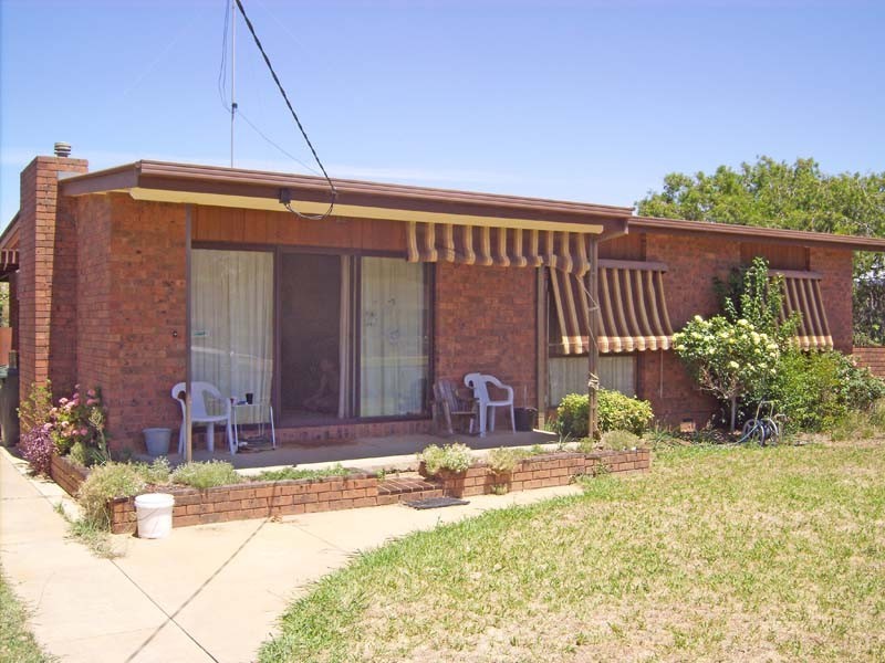 6 Underwood Grove, Kyabram VIC 3620