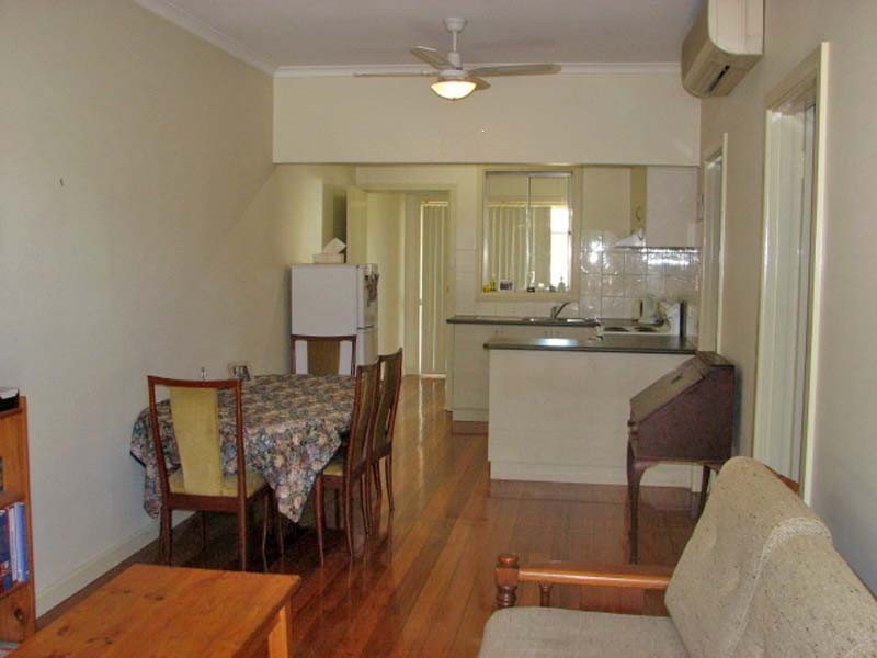 1 & 2/5 Sawers Avenue, Kyabram VIC 3620