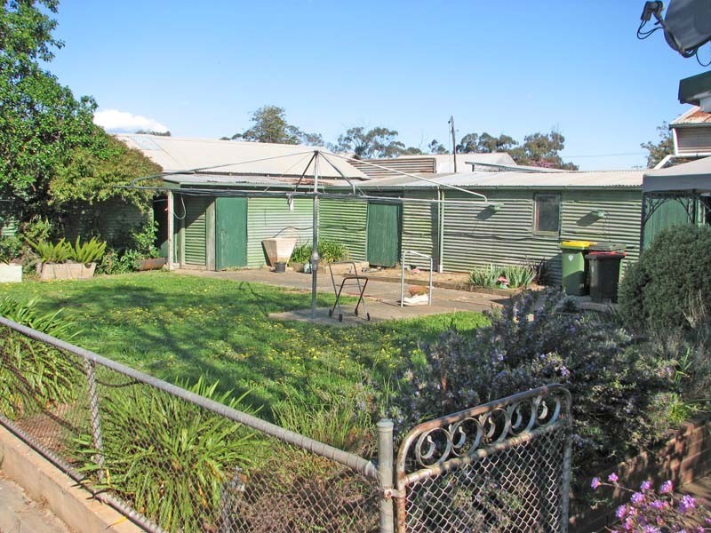 8 Brudenell Street, Stanhope VIC 3623
