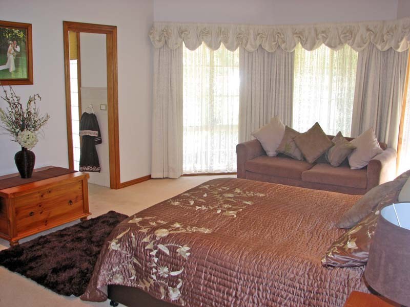 84 Howards Lane, Kyabram VIC 3620