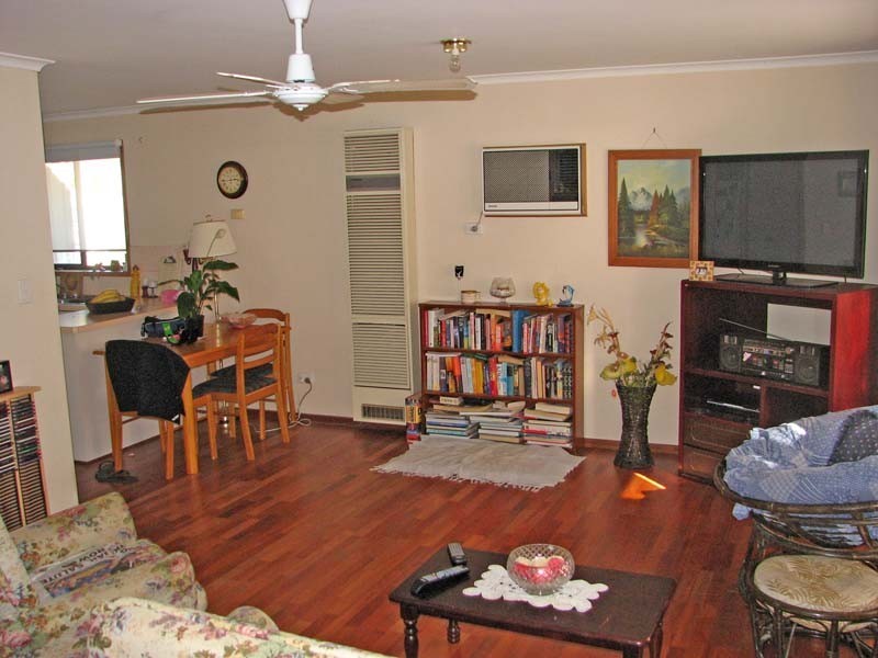 2/18 Mackie Street, Kyabram VIC 3620