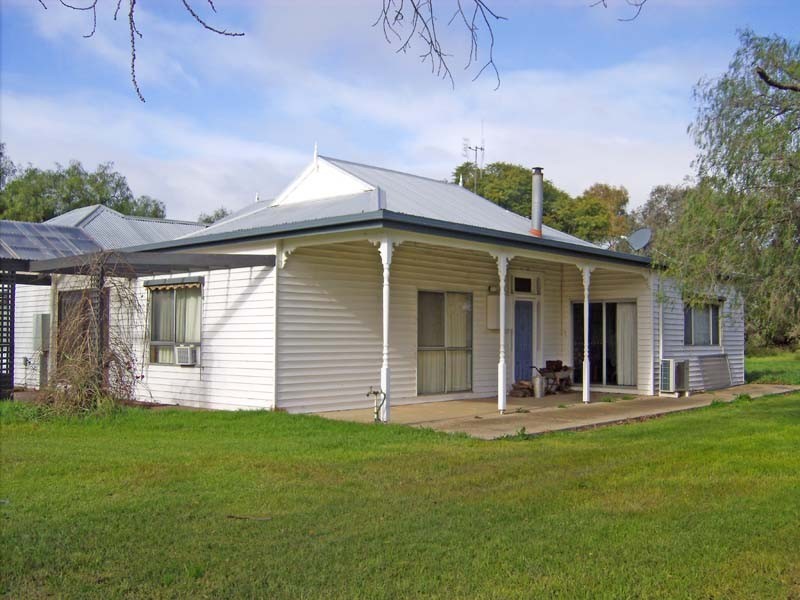 977 Trevaskis Road, Lancaster VIC 3620
