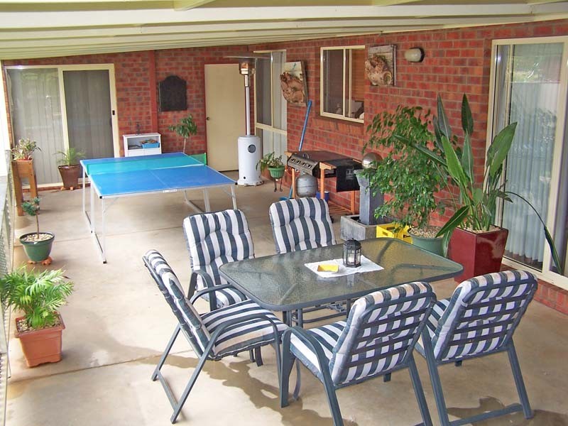 31 Railway Avenue, Stanhope VIC 3623
