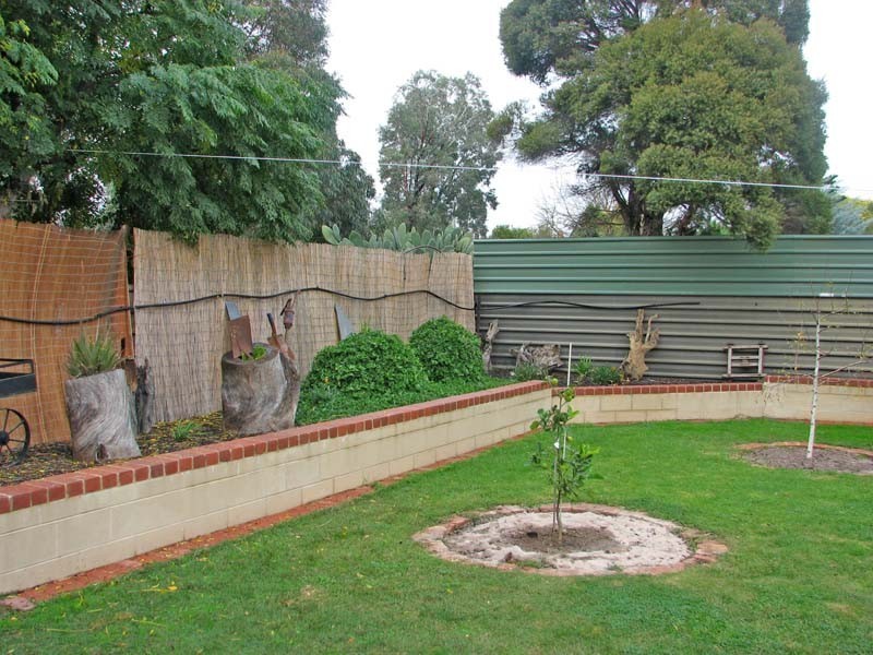 27 Richards Street, Kyabram VIC 3620