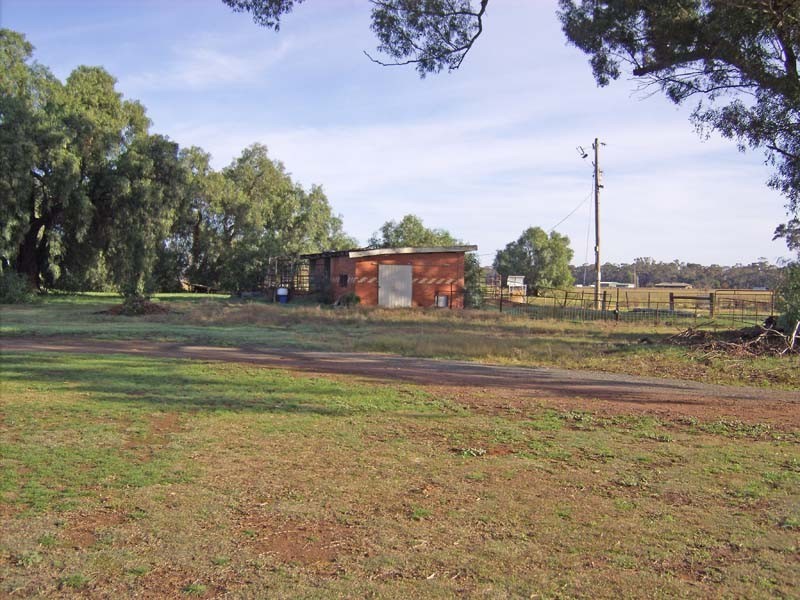 860 Sleeth Road, Undera VIC 3629