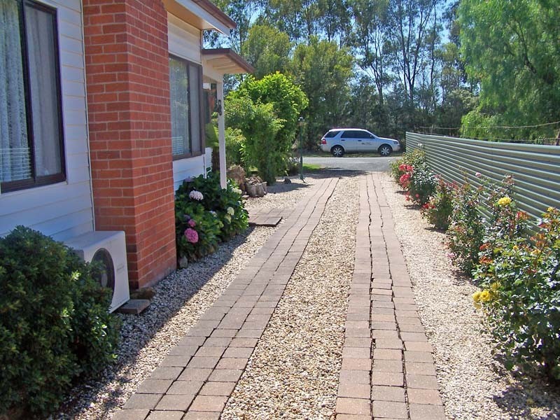 8 Shaw Road, Stanhope VIC 3623