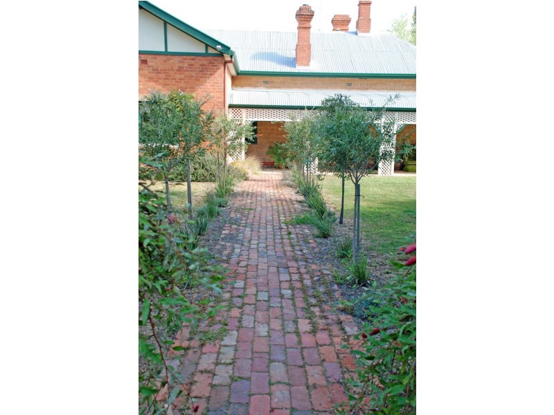 33 Cooma Road, Kyabram VIC 3620