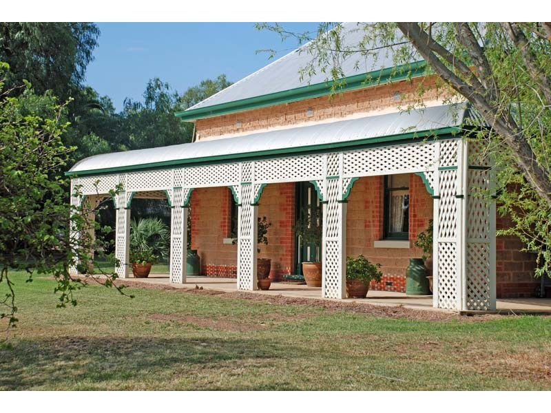 33 Cooma Road, Kyabram VIC 3620