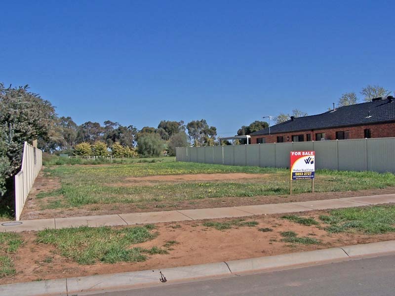 8 Goegan Drive, Kyabram VIC 3620