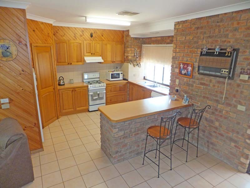 24 Tehan Avenue, Kyabram VIC 3620