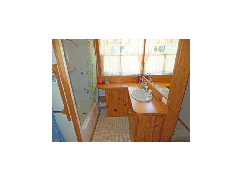 38 Weller Road, Lancaster VIC 3620