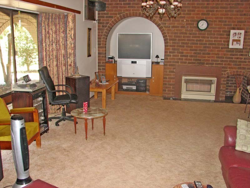 2240 McKenzie Road, Tongala VIC 3621