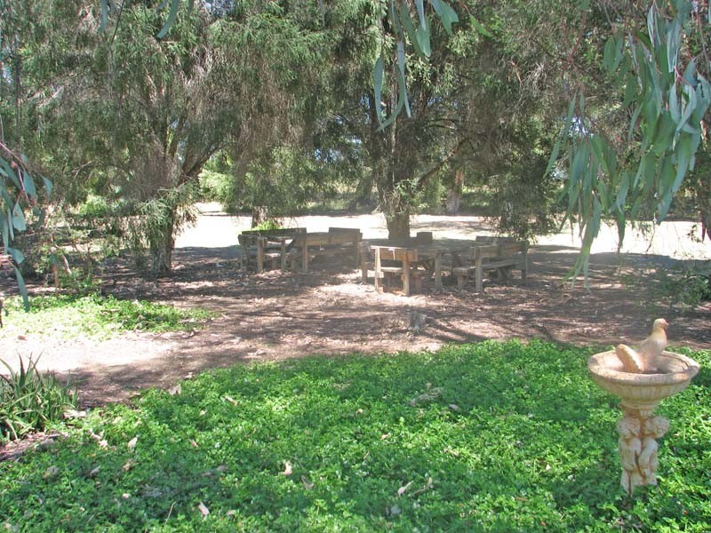 2240 McKenzie Road, Tongala VIC 3621