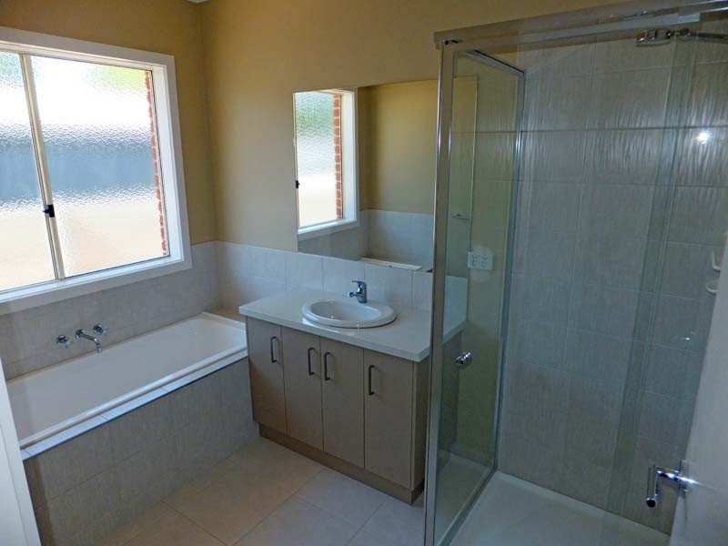 2/9 Richards Street, Kyabram VIC 3620